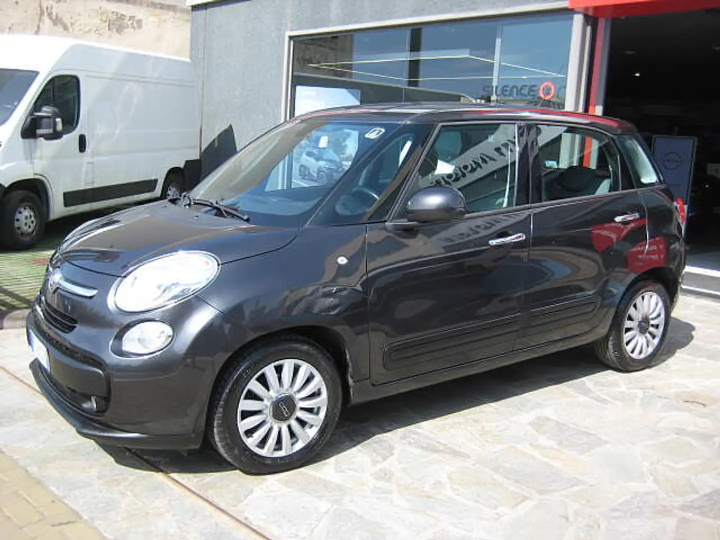 Fiat 500L 500 L 1.3 MJT 95CV TDI BUSINESS Gris - 2