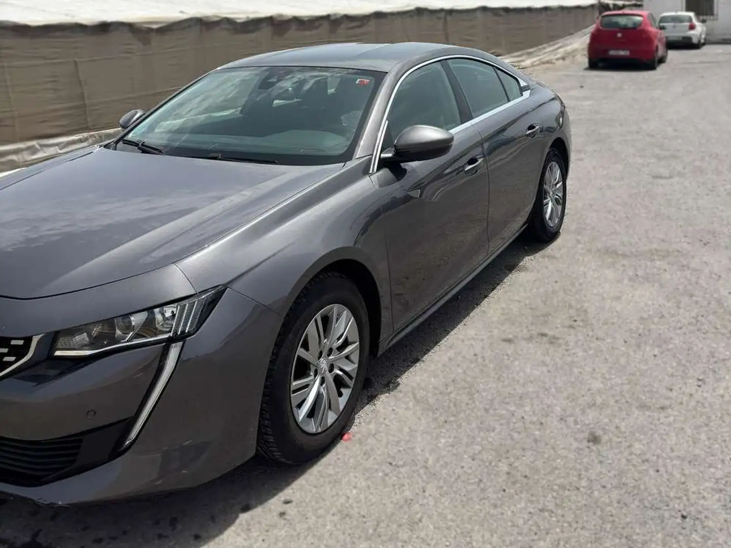Peugeot 508 5P Active BlueHDi 130 S&S EAT8 Marrón - 2