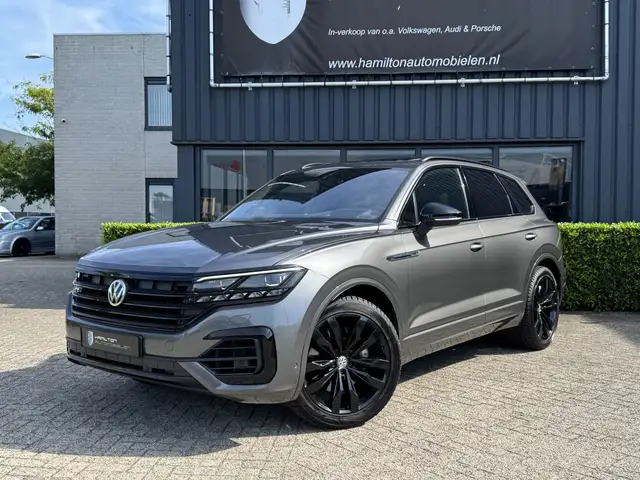 Volkswagen Touareg 3.0 TSI 340pk 4Motion DSG / Aut. R-Line Blackstyle