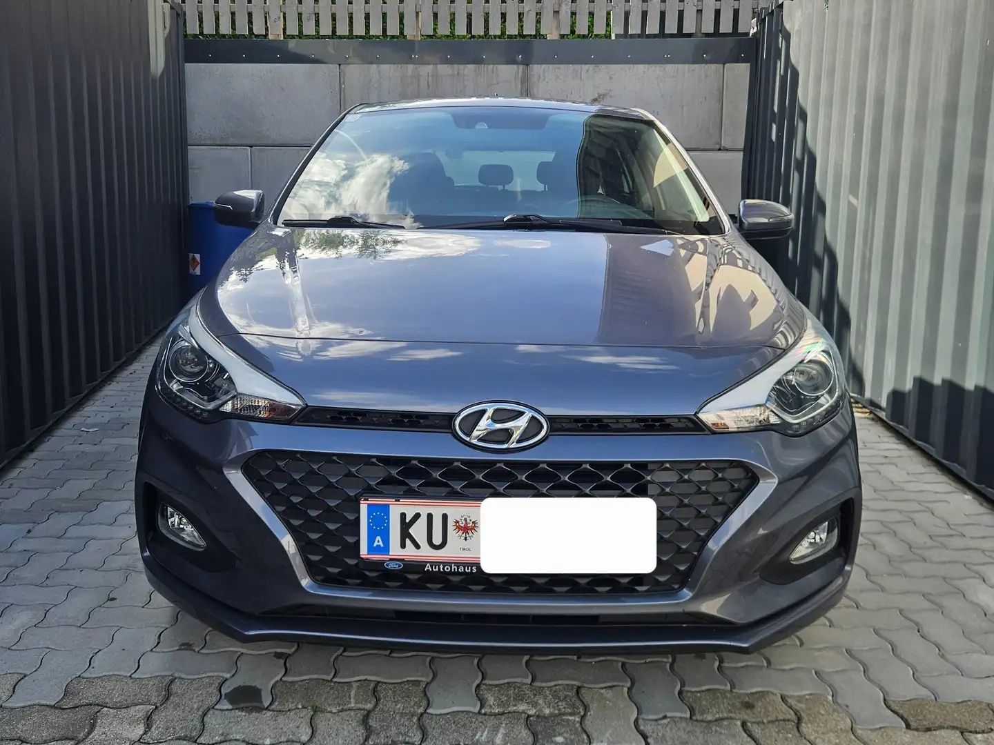 Hyundai i20 i20 1,25 Level 3 Level 3 Grau - 2