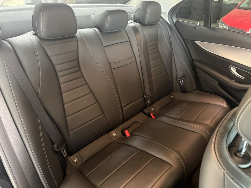 Mercedes-Benz E 400 d Lim.4Matic AMG Line*Night Paket* — photo 14