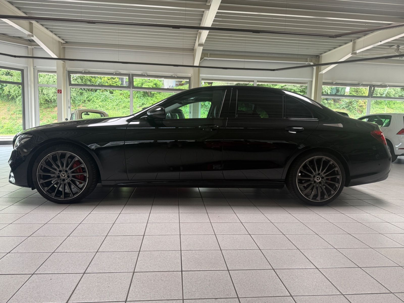 Mercedes-Benz E 400 d Lim.4Matic AMG Line*Night Paket* — photo 7