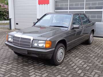 2.0 E Smetteloze auto van de 1e Eigenaar !!
