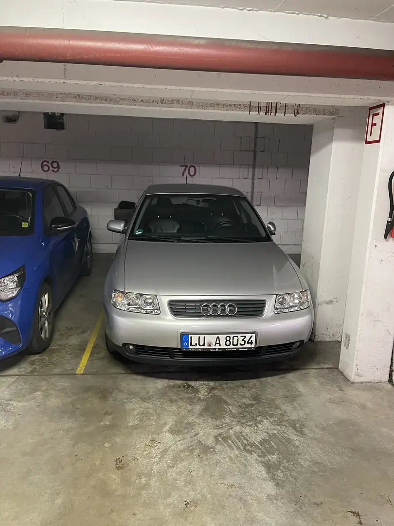 Audi A3 1.8 Ambition - 1