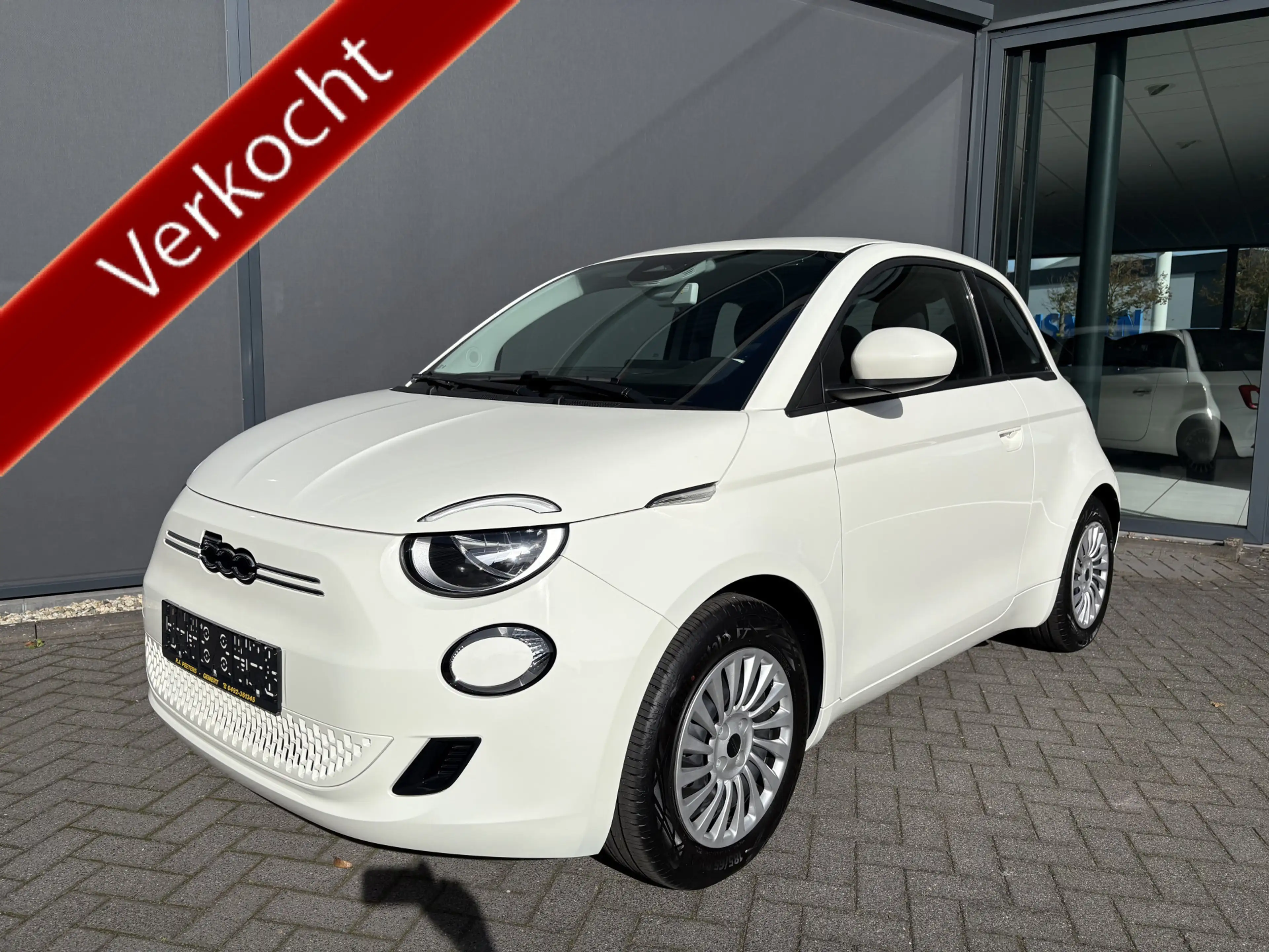 Fiat 500 Icon 42 kWh Airco - Apple carplay - Bluetooth - Cr