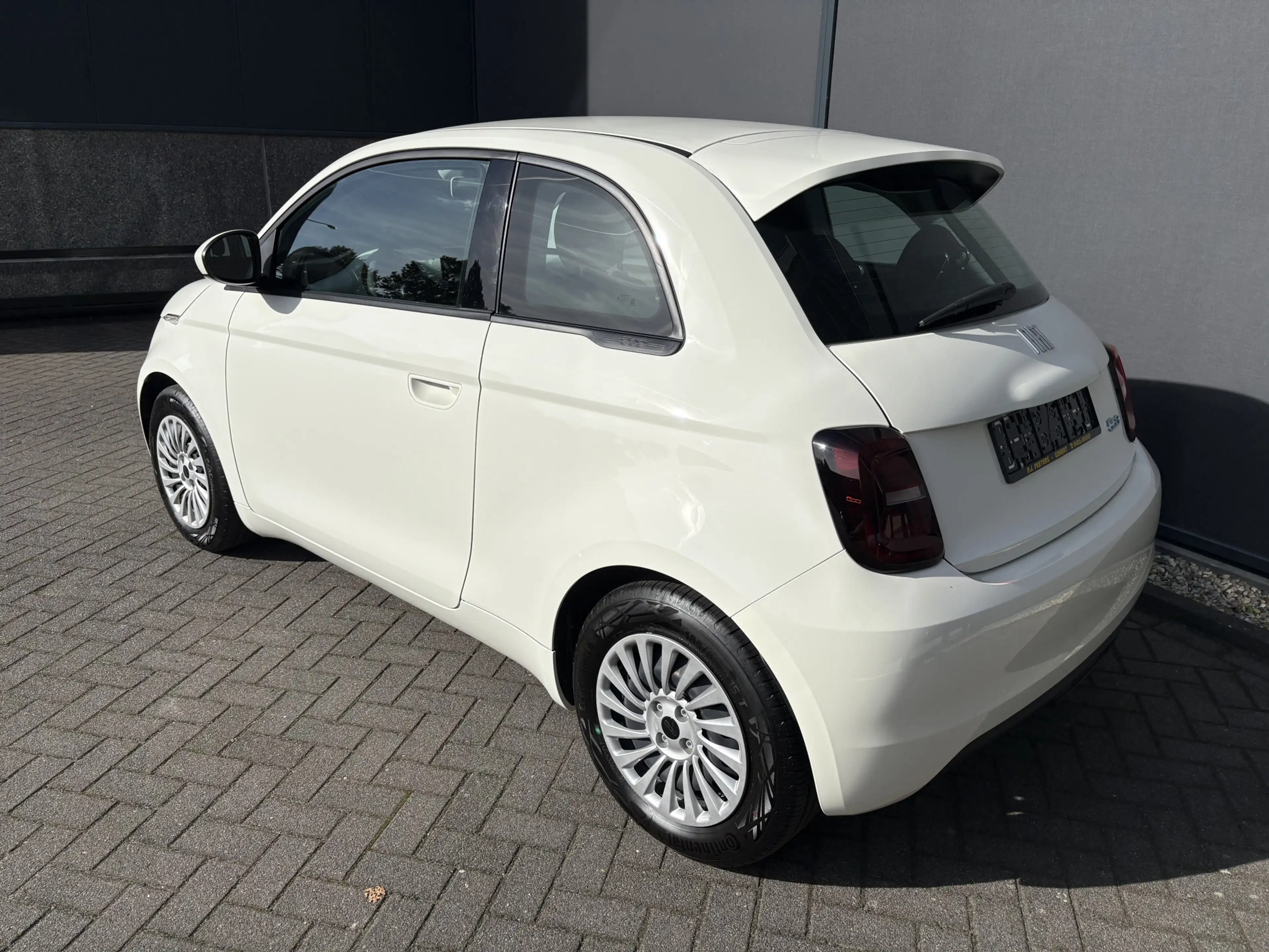 Fiat 500 Icon 42 kWh Airco - Apple carplay - Bluetooth - Cr — photo 4