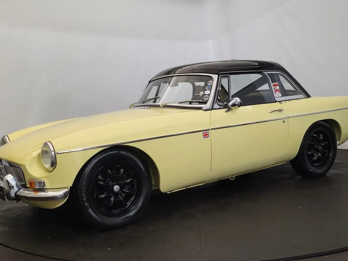 MG MGB B cabriolet Yellow - 2