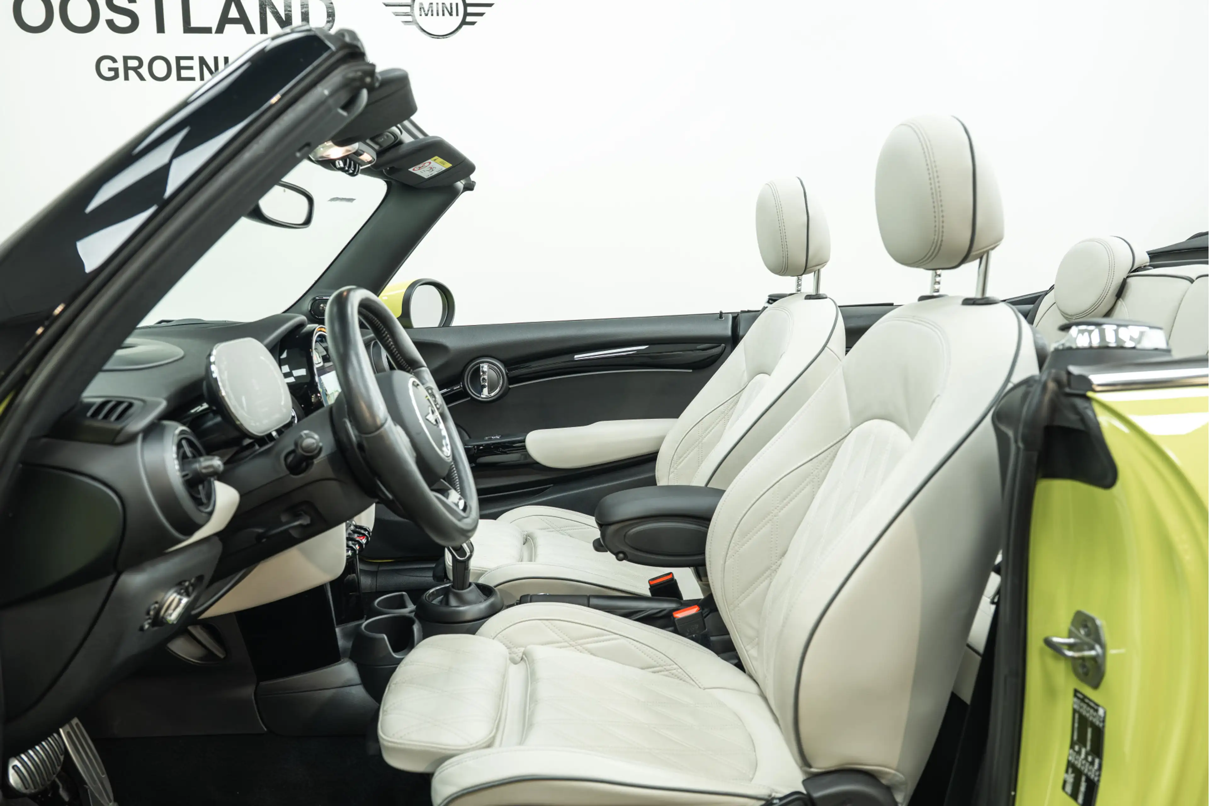 MINI John Cooper Works Cabrio S JCW Automaat / Sportstoelen / Comfort Access / A — photo 11
