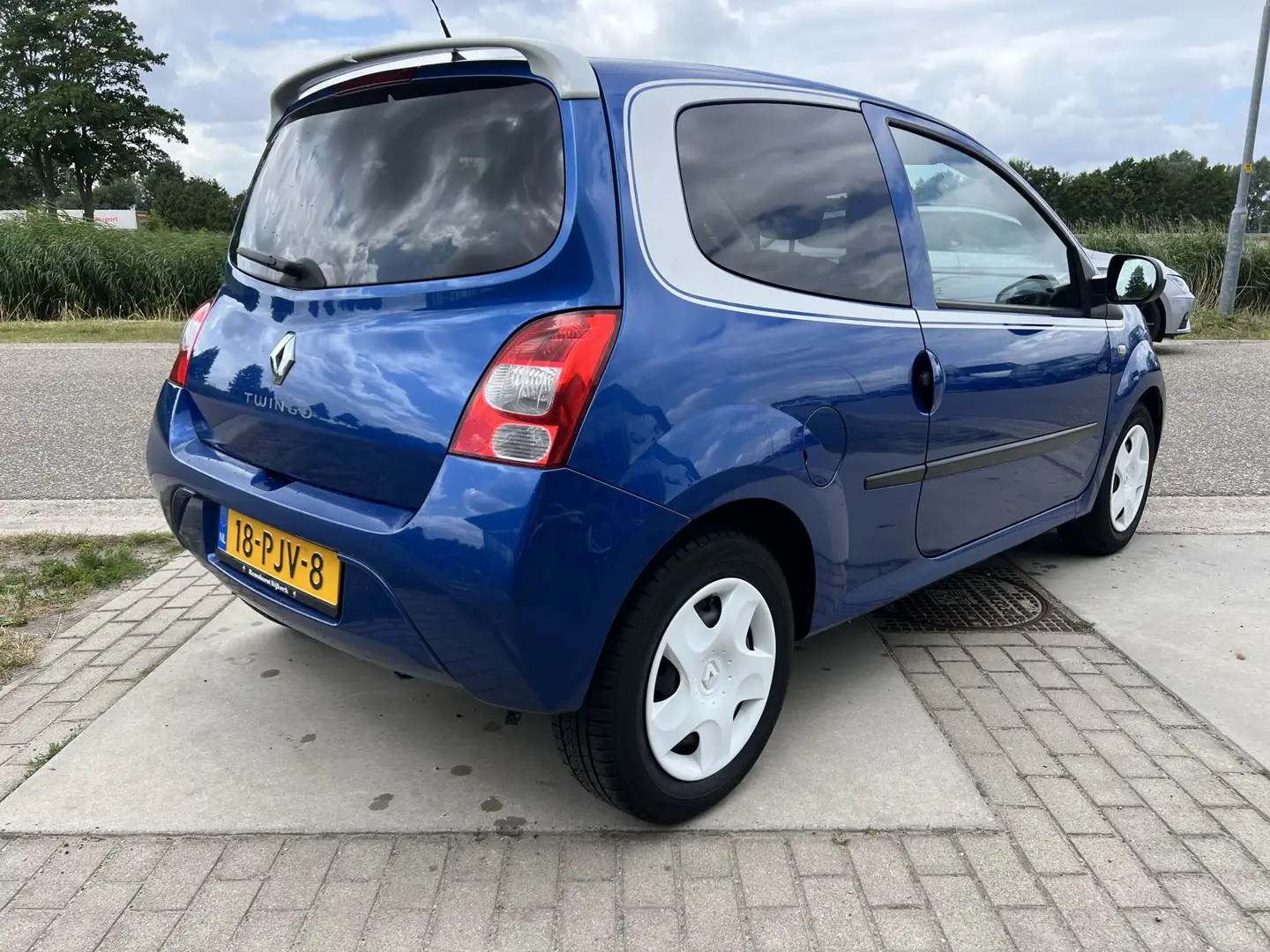Renault Twingo 1.2-16V Collection / Dealer onderhouden / Distr. V Azul - 2