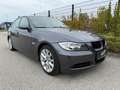BMW 320 320 d Grau - thumbnail 3