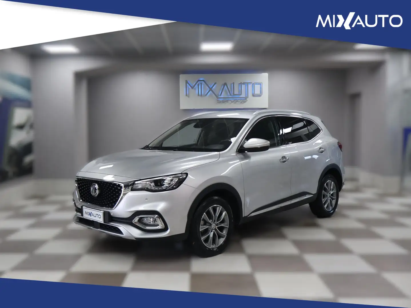 MG HS 1.5 T DCT Comfort 2WD AUTO Silber - 1