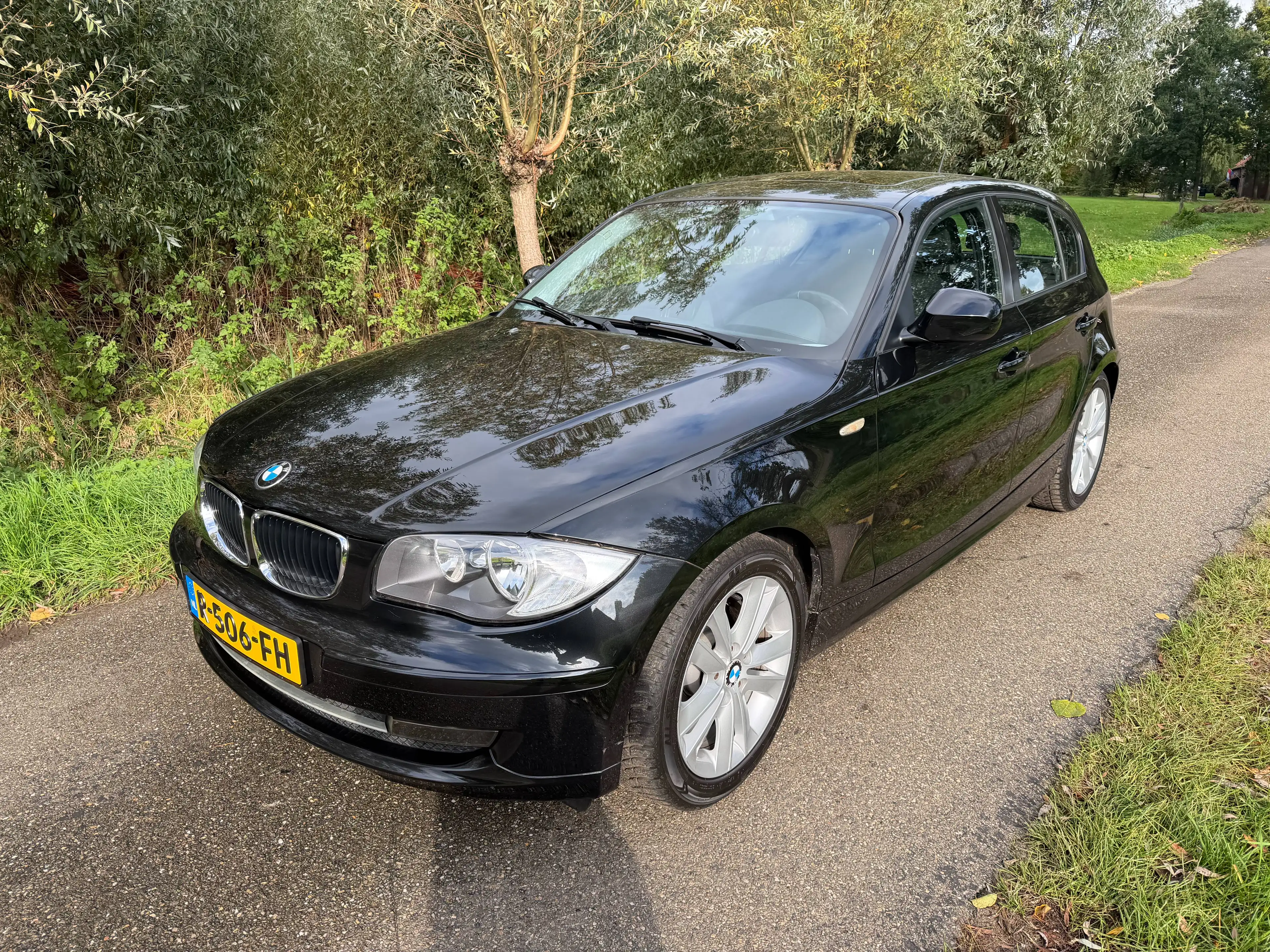 BMW 120 BMW 120i | Panoramadak | Airco | Nette Staat! — photo 2