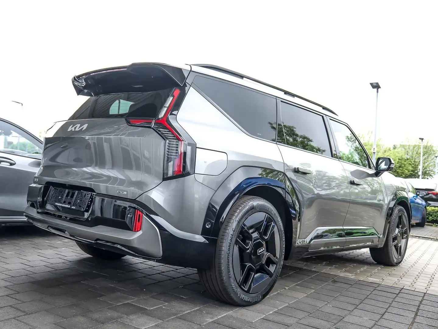 Kia EV9 GT-Line Pano HUD 360° Leder/Navy SOFORT VERFÜGBAR! Grau - 2