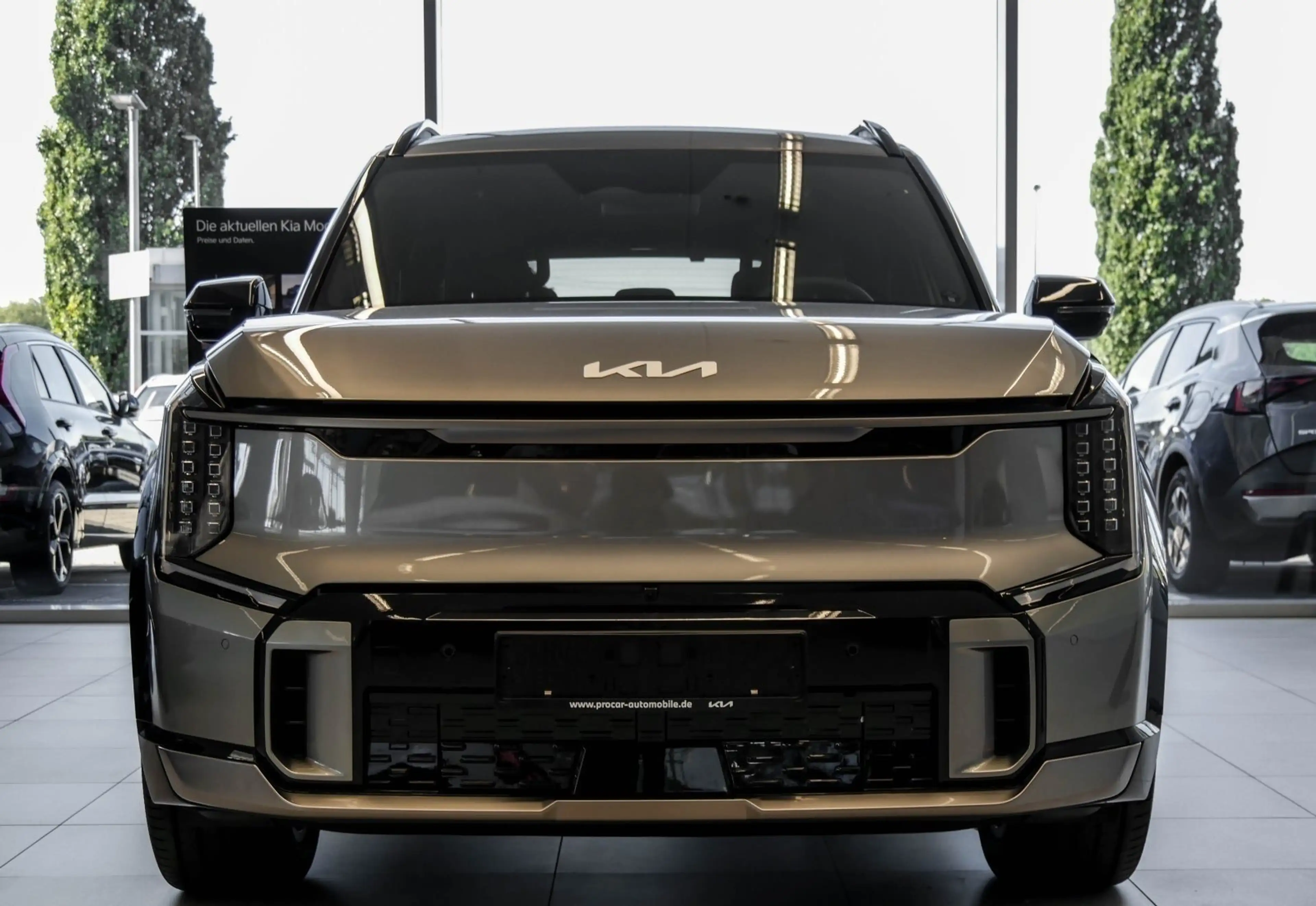 Kia EV9 GT-Line 385PS Pano HUD 360° Leder/Navy SOFORT VERF — photo 11