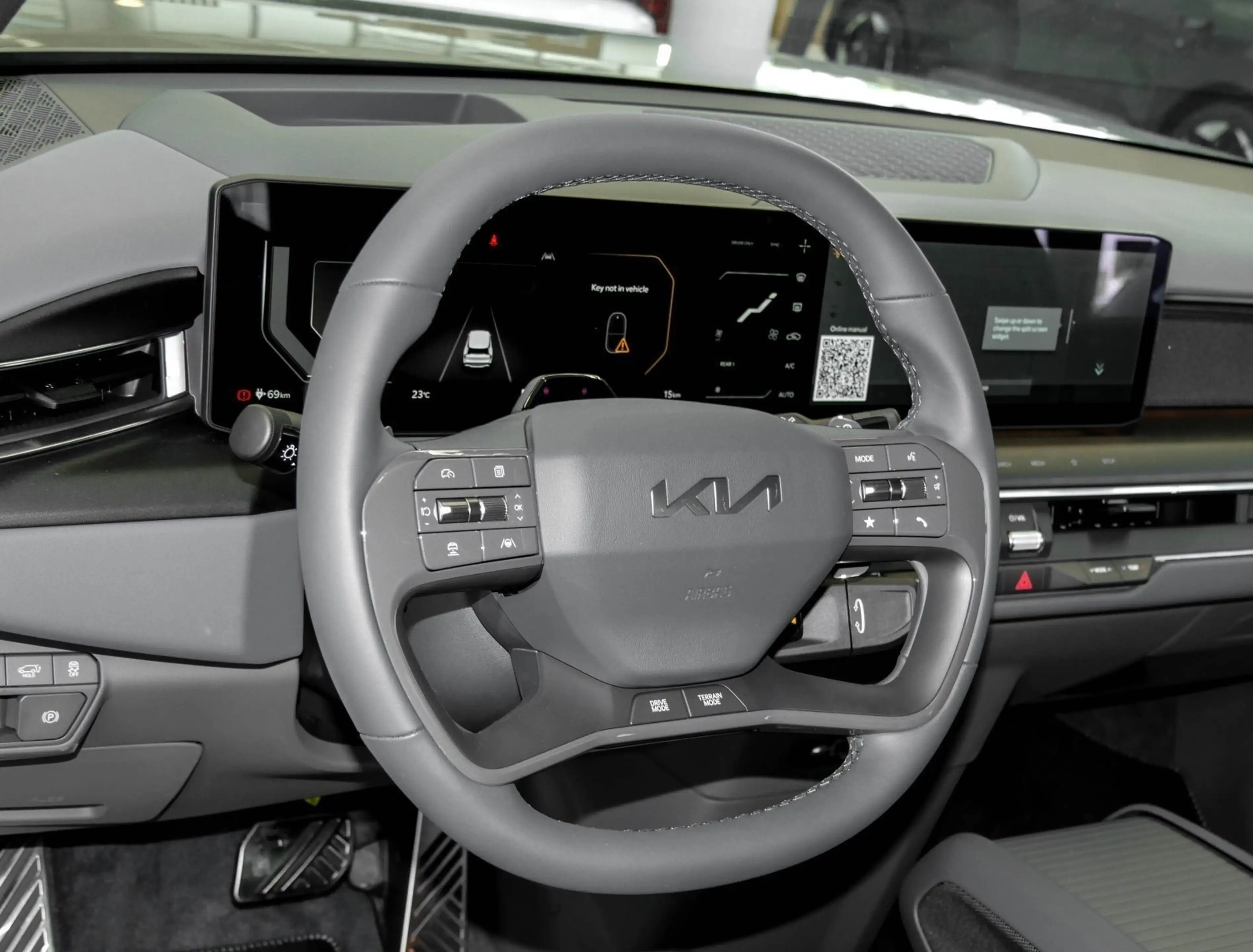 Kia EV9 GT-Line 385PS Pano HUD 360° Leder/Navy SOFORT VERF — photo 8