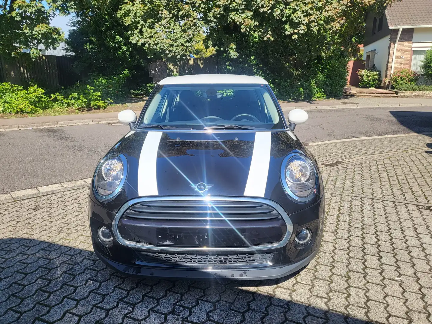 MINI Cooper Cooper*AUTOMATIK*NAVI* Schwarz - 1