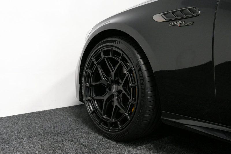 Mercedes-Benz E 53 AMG 4MATIC+ / 21'' Vossen HFX-1 velgen / AMG Drivers p — photo 23