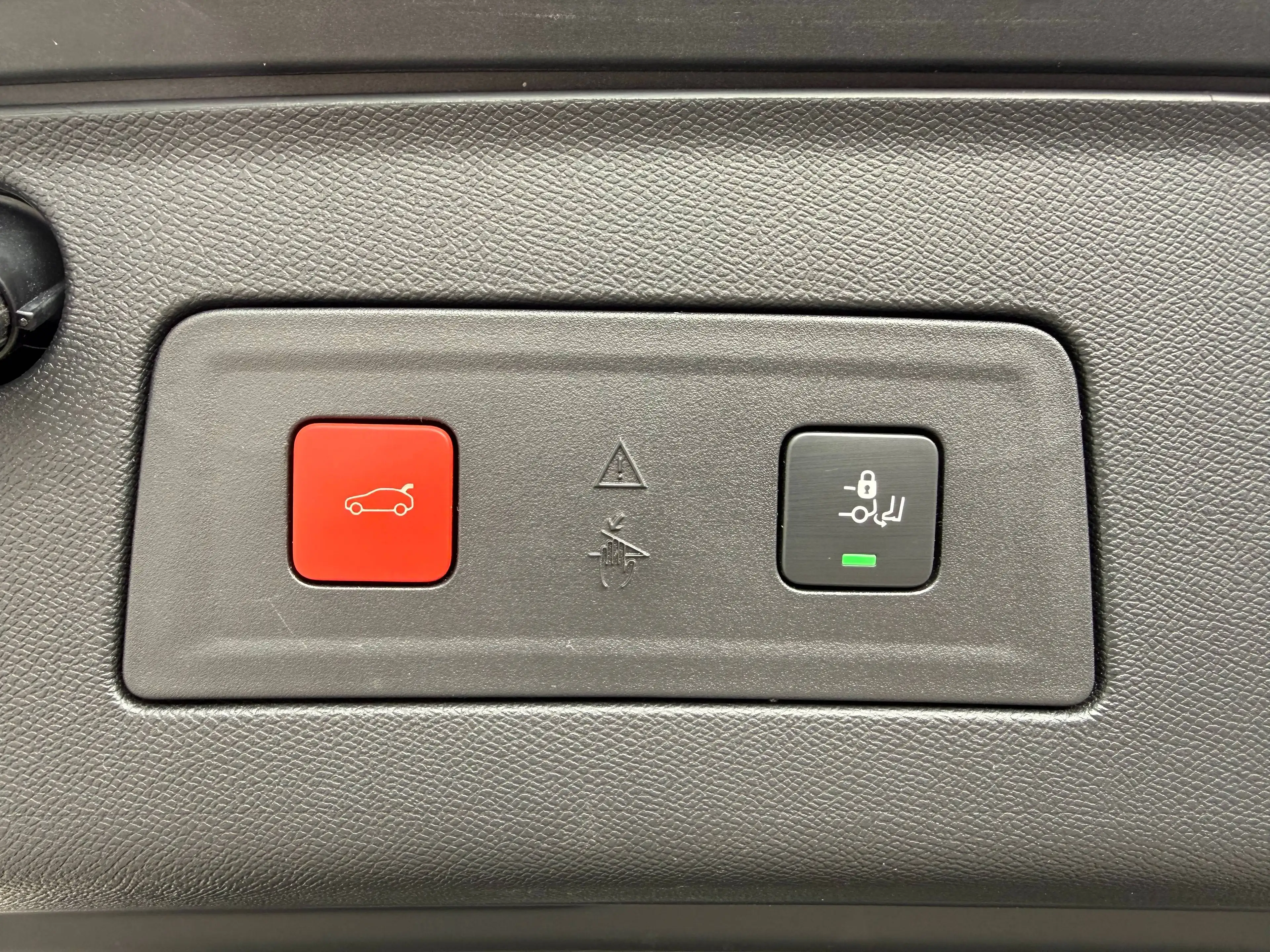 Peugeot 508 508 SW 1.2 PureTech Allure Pack S — photo 13