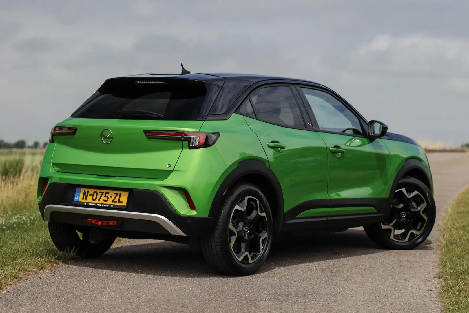 Opel Mokka-E Ultimate 50-kWh 11kw ✅3 Fase ✅ Alcantara ✅ LED Groen - 2