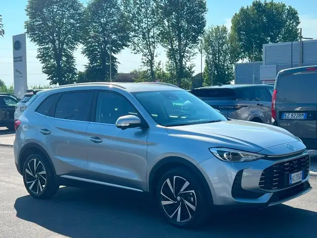 MG ZS 1.5 hybrid+ Luxury auto