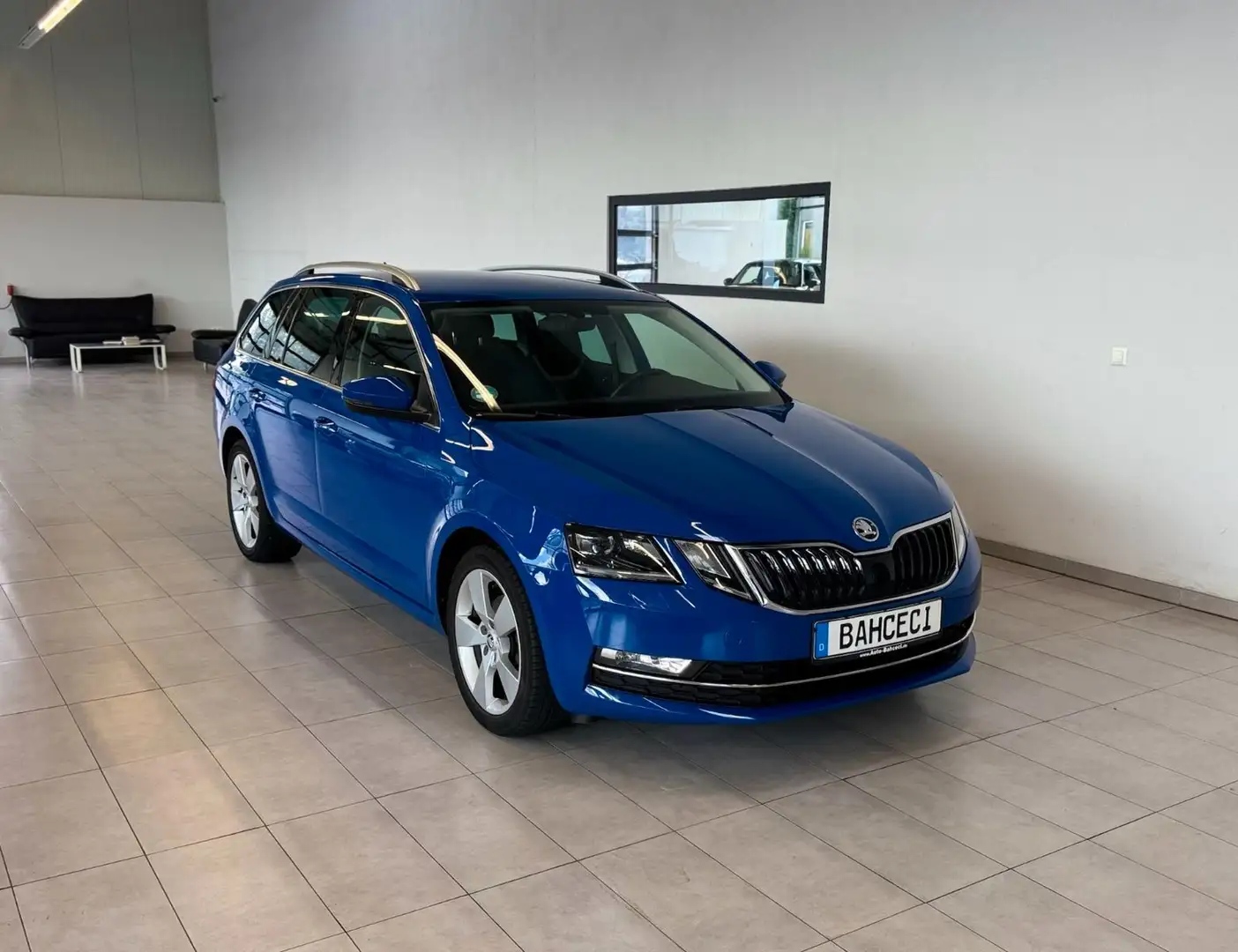 Skoda Octavia 1,5TSI Style*LED*ACC*Navi*PDC*Shz*Klima* Azul - 1