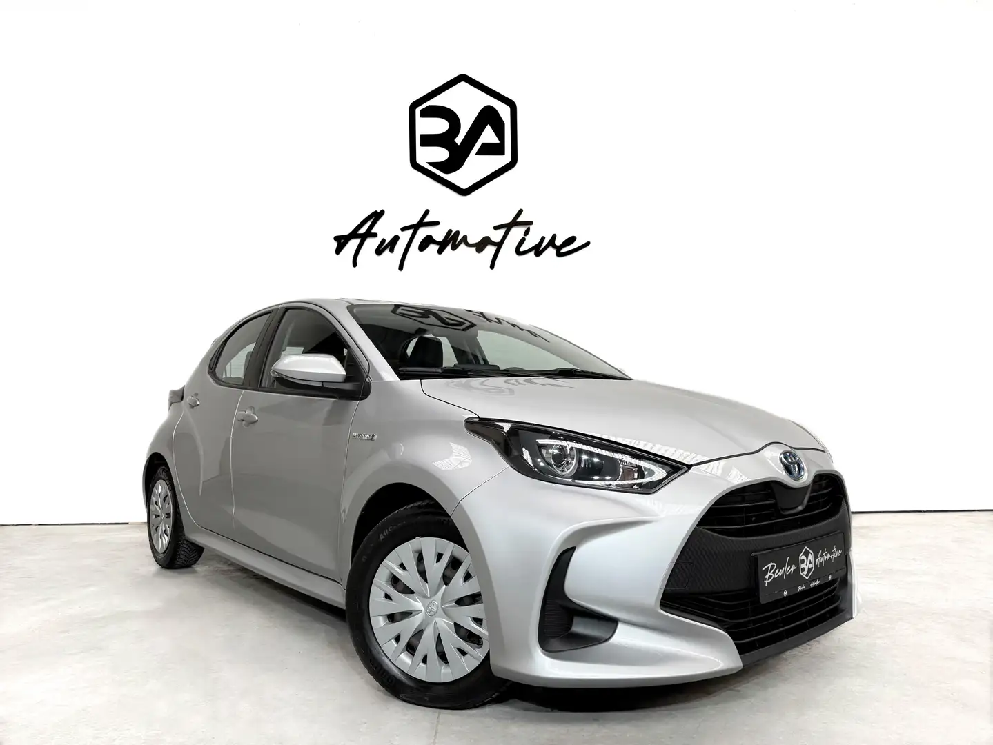 Toyota Yaris 1.5i Dual VVT-iE CVT | APPLE CARPLAY | CAMÉRA Gris - 1