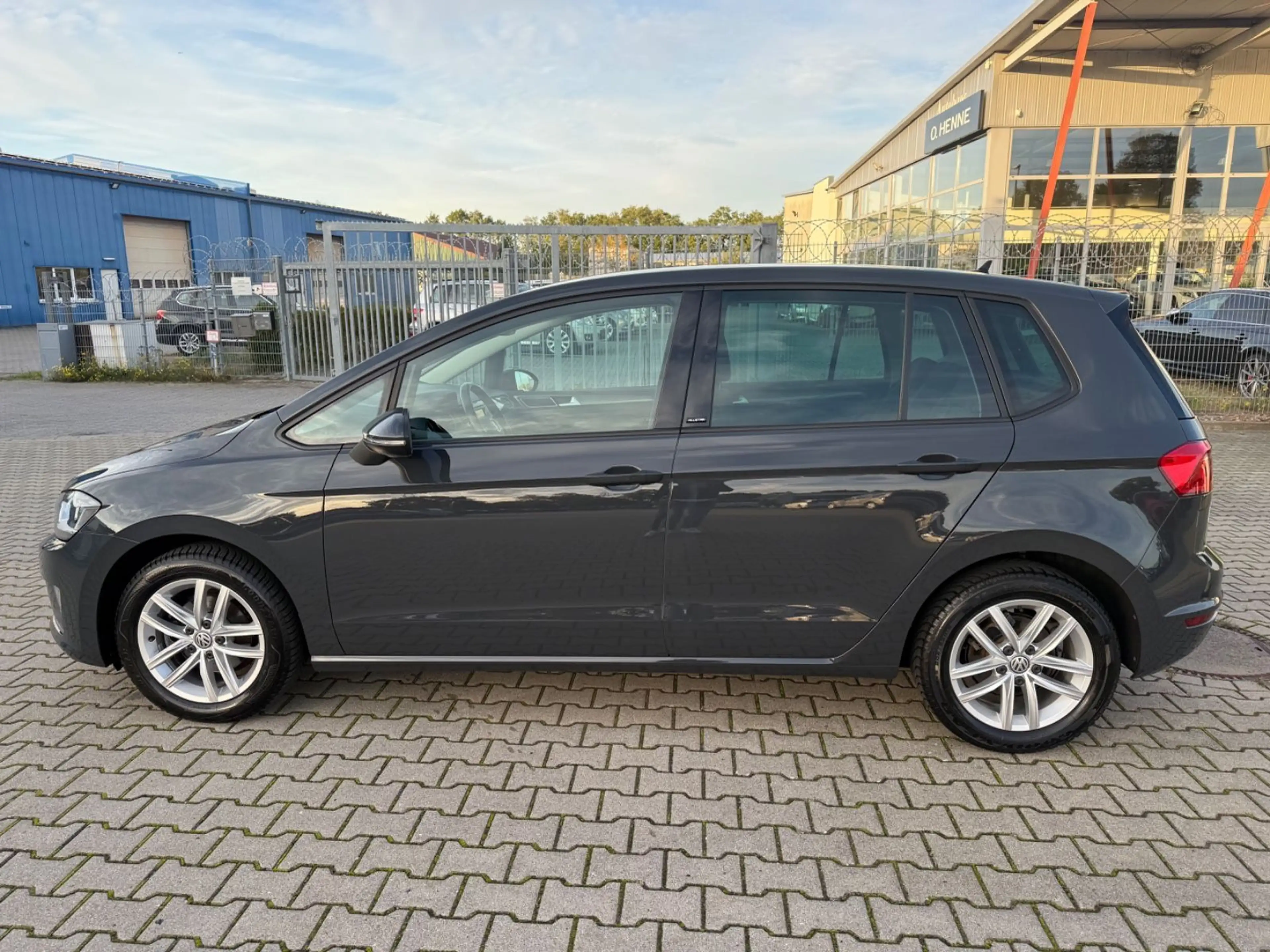 Volkswagen Golf Sportsvan VII Allstar BMT/Start-Stop — photo 13