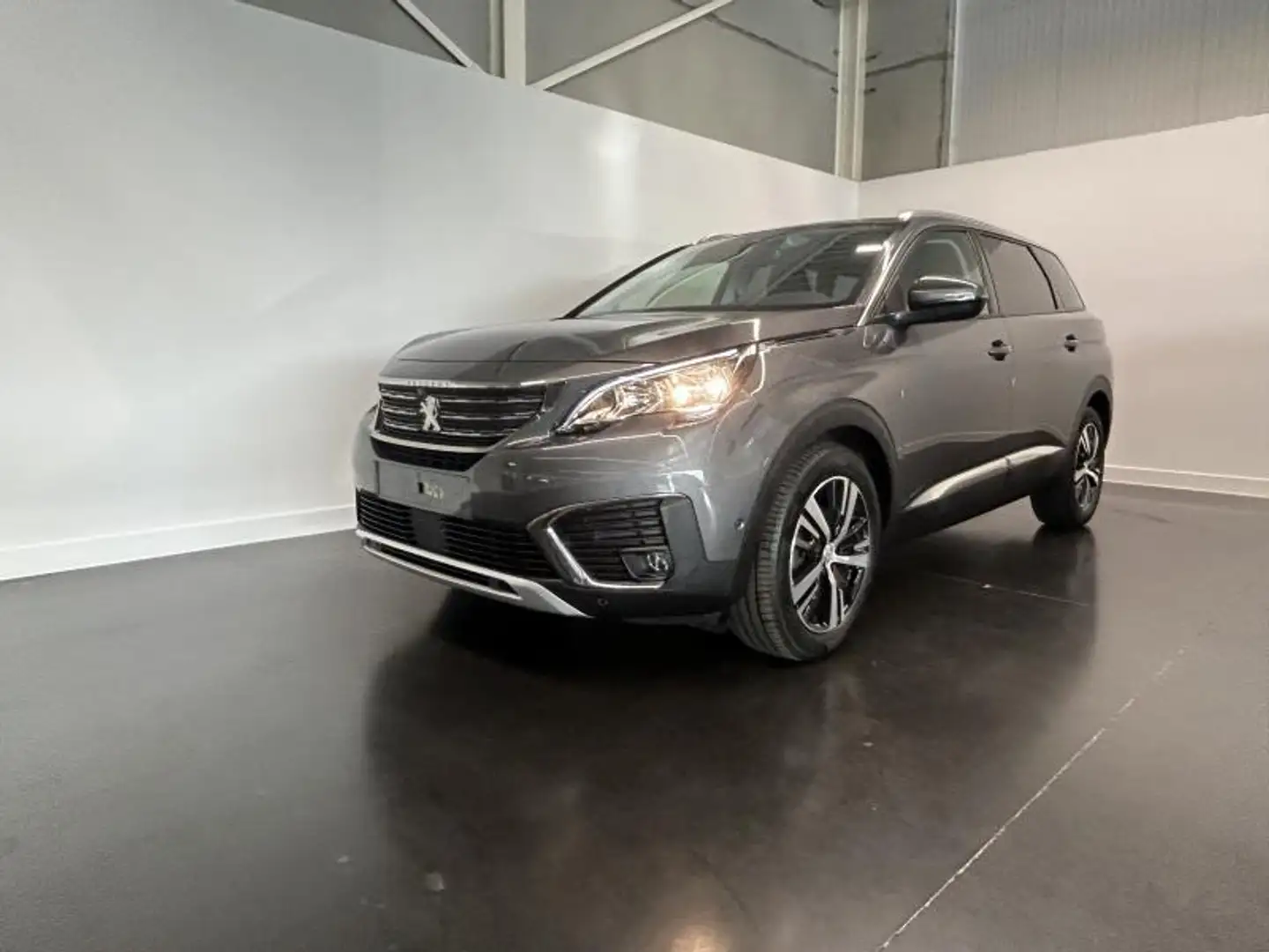 Peugeot 5008 Allure Gris - 1