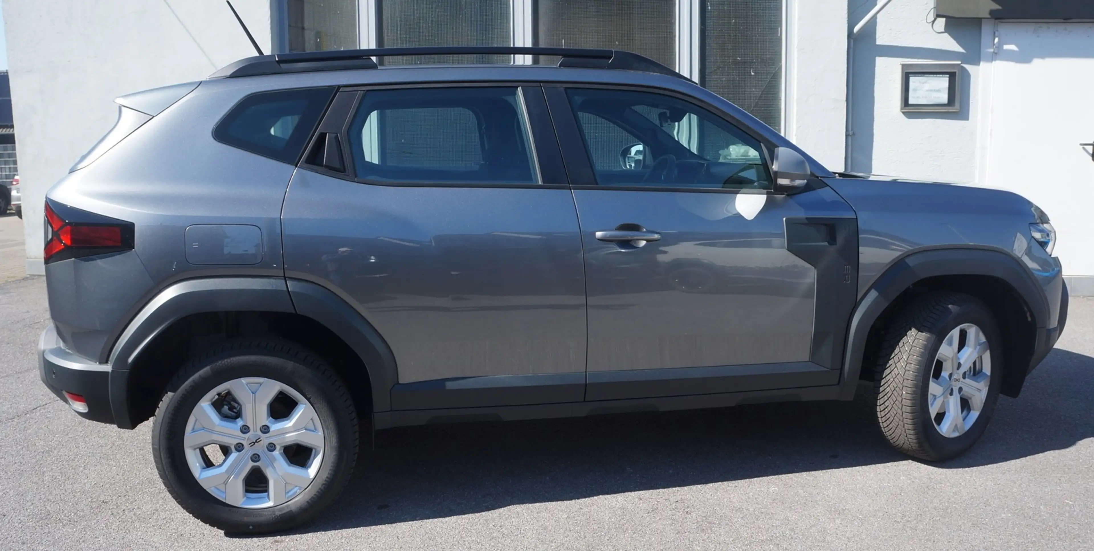 Dacia Duster III Expression*Automatik LPG 120 Sitzh+Lenkradheiz — photo 3