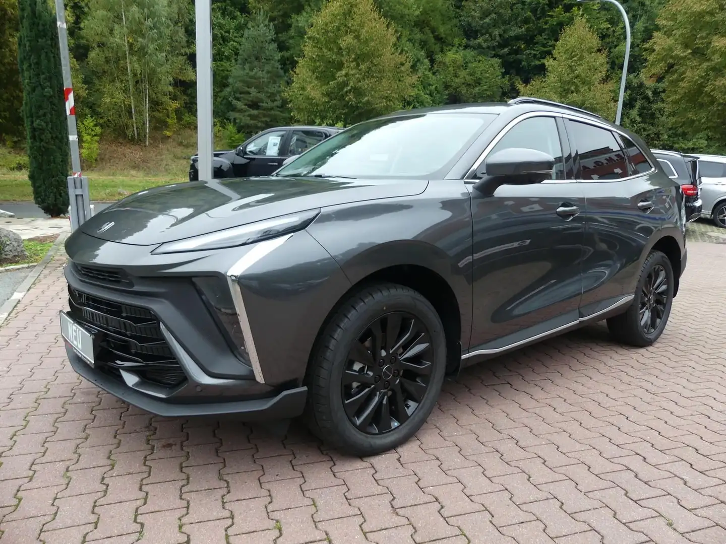 DFSK Forthing 5 *1.5 TGDI*Aut.*SHZ*LED*Kam*Pano Grau - 1