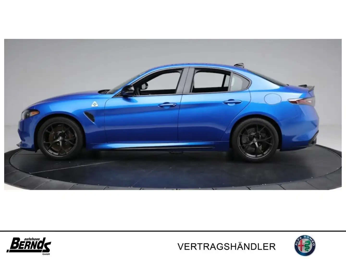 Alfa Romeo Giulia 2.9 V6 Bi-Turbo Quadrifoglio MY24 TECHNOLOGIE-P Blauw - 2