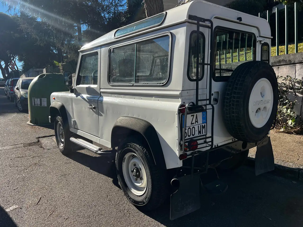 Land Rover Defender 90 2.5 td5 E SW, foto 2