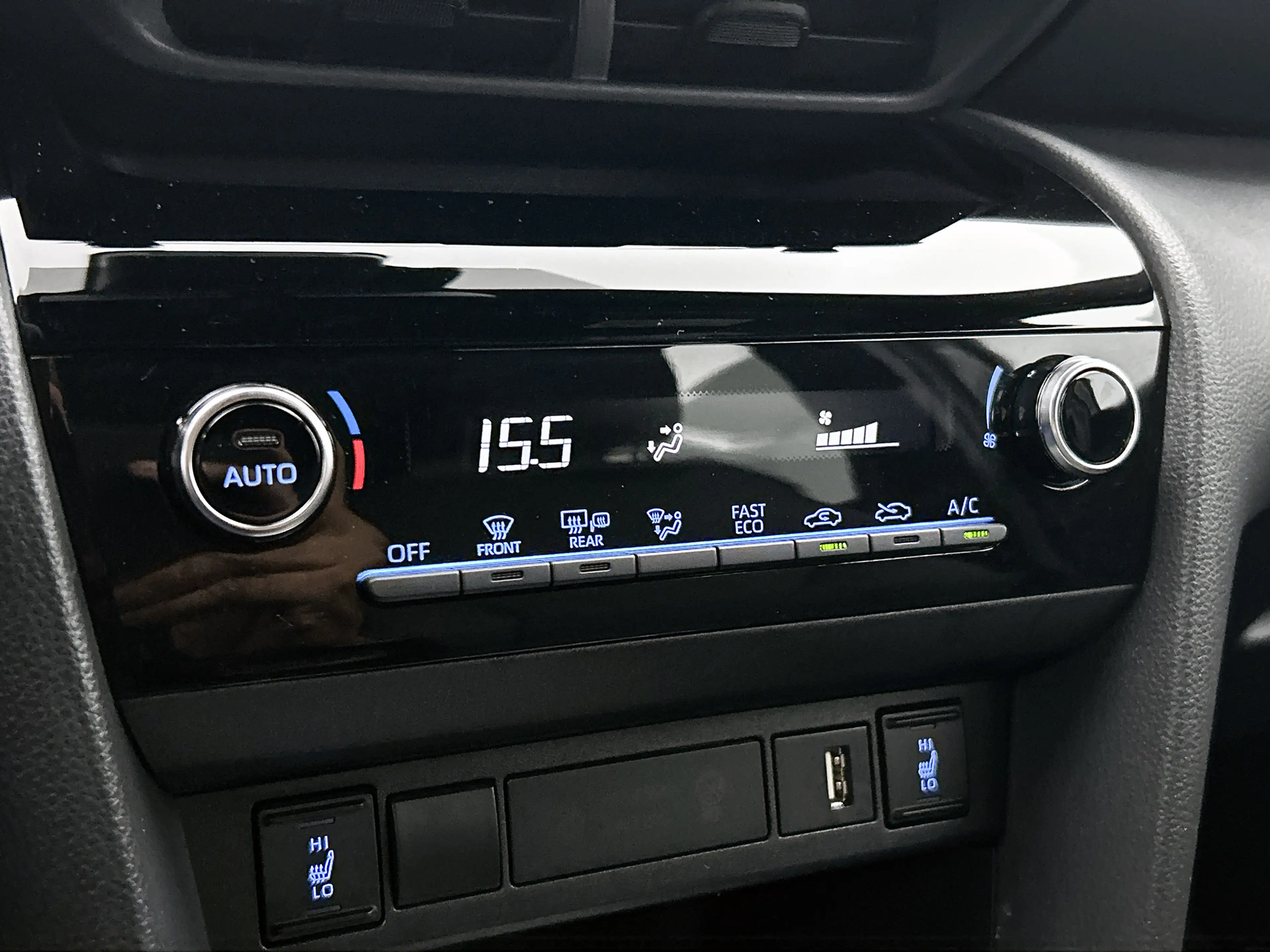 Toyota Yaris Cross 1.5 Hybrid Dynamic | Apple CarPlay | Android Auto — photo 13