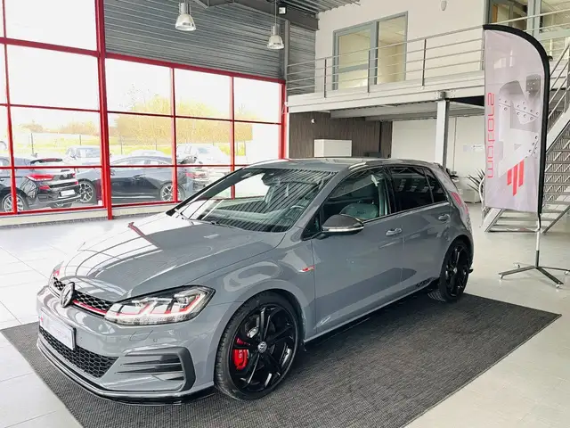 Volkswagen Golf 7 GTI TCR 2,0 TSI 290 DSG7 GPS APPLE CAR PLAY ACC DCC DIGITAL COCKPIT KEYLESS REGULATEUR ADAPTA