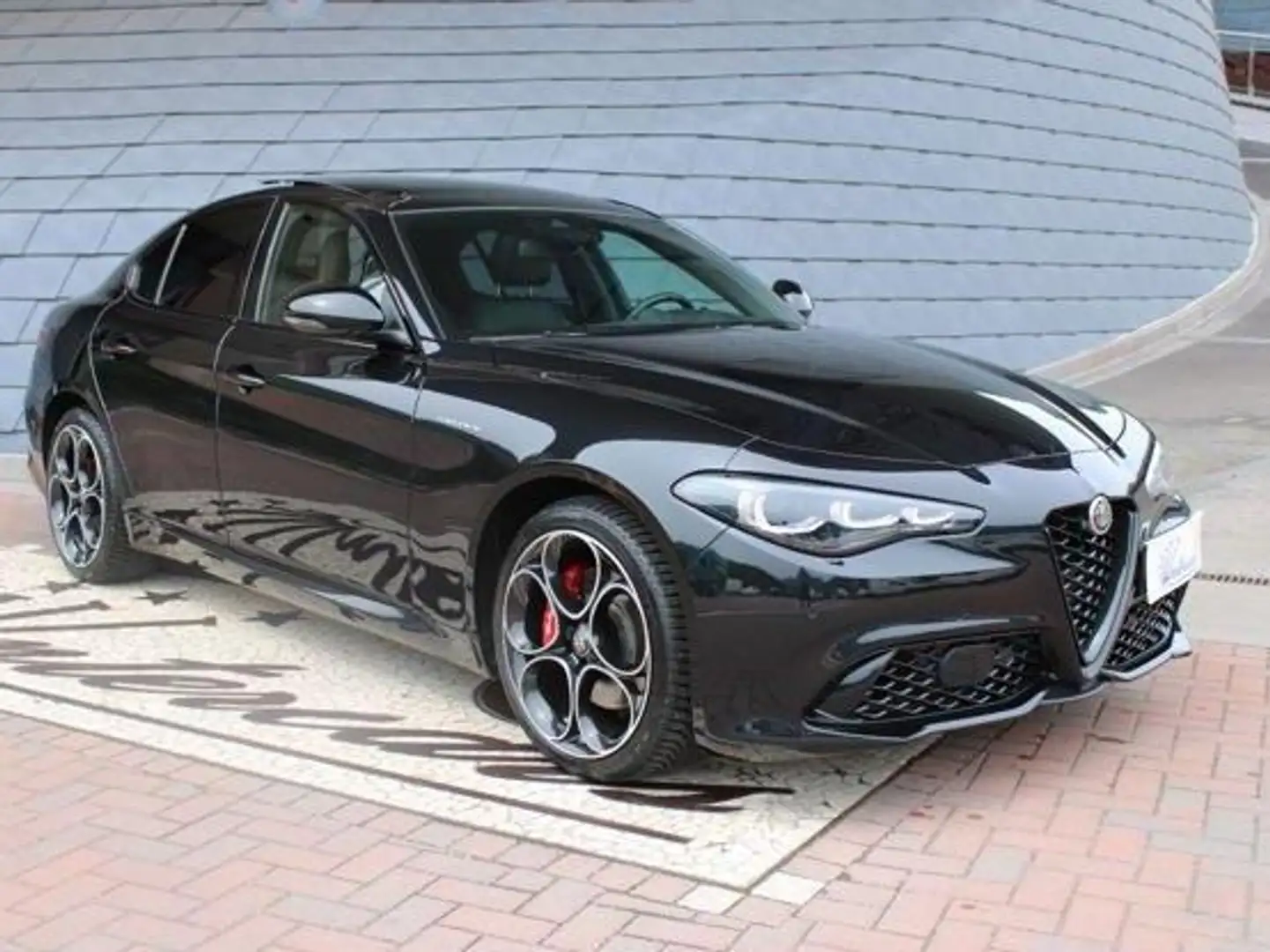 Alfa Romeo Giulia in arrivo bellissima Giulia 2.0 Veloce Q4 280cv Nero - 1