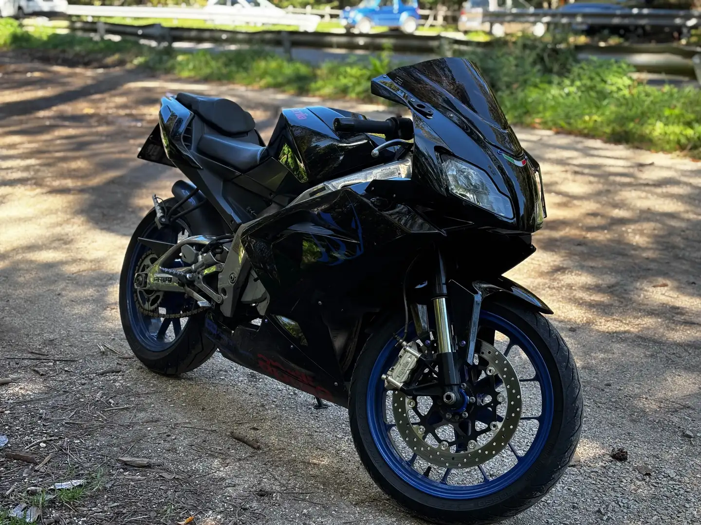 Aprilia RS 125 Nero - 2