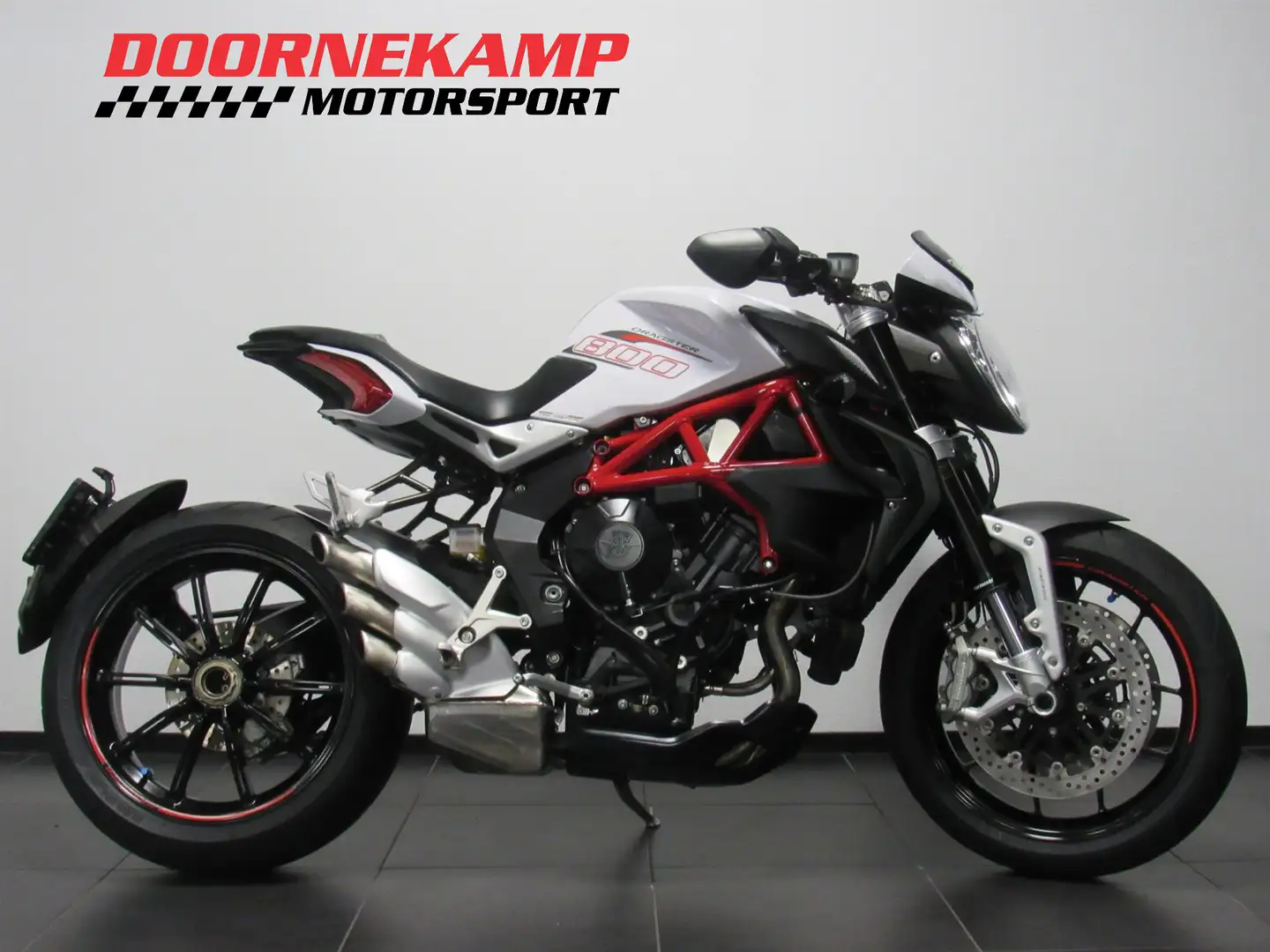MV Agusta Dragster 800 Wit - 1