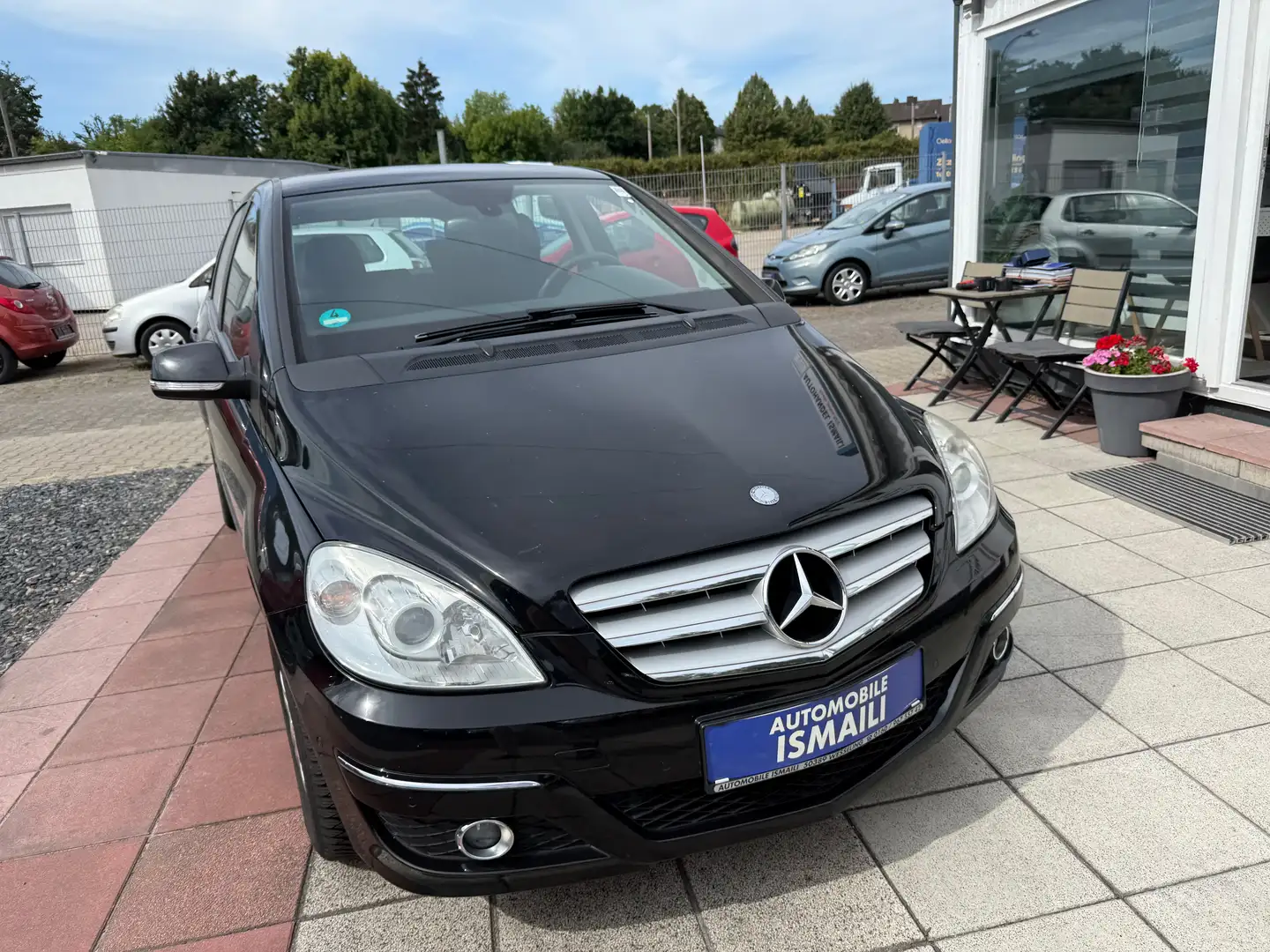 Mercedes-Benz B 180 Automatik  ANK  Tüv Neu Schwarz - 1