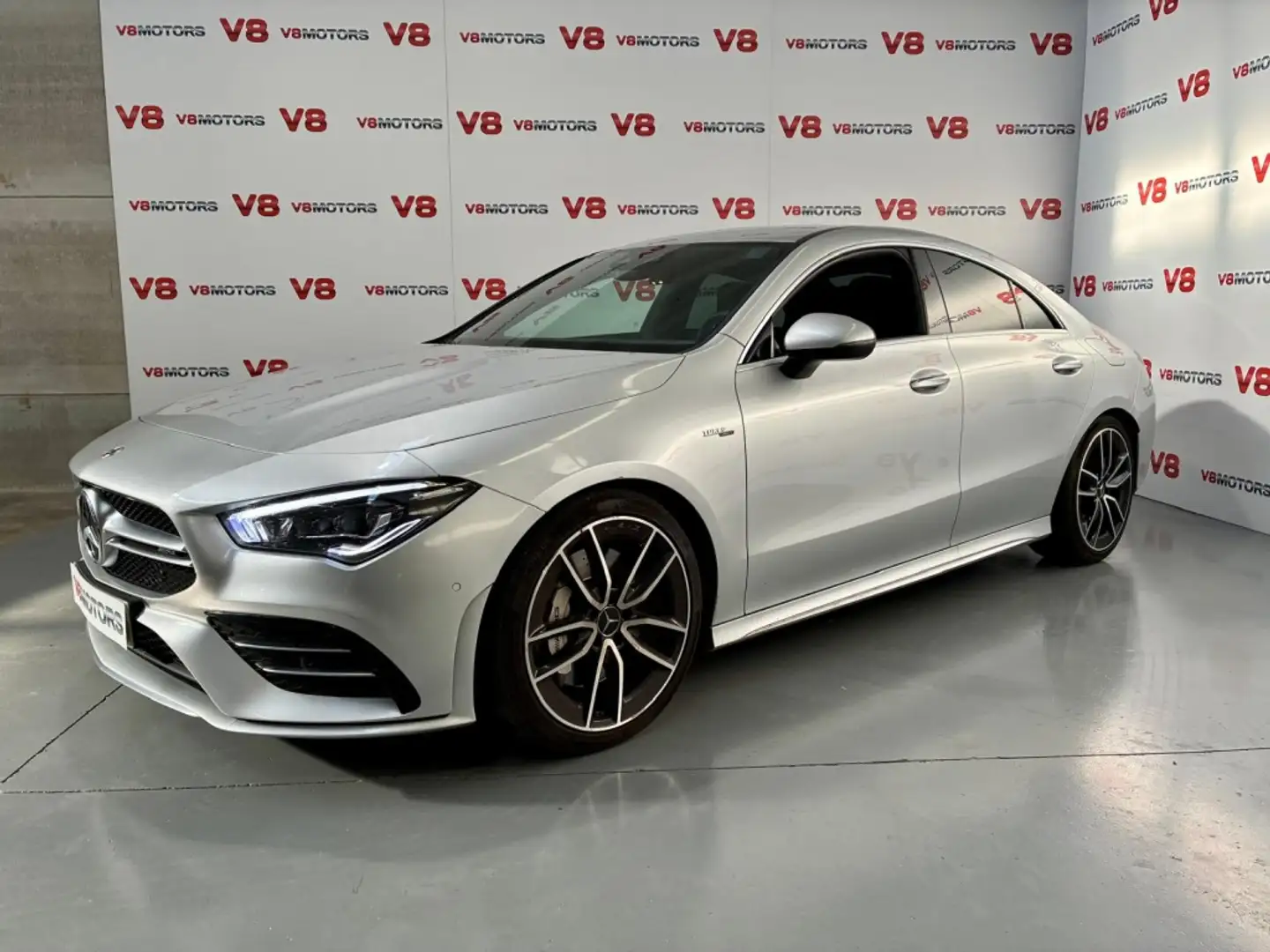 Mercedes-Benz CLA 45 AMG Shooting Brake 35 4Matic+ 7G-DCT Gris - 1