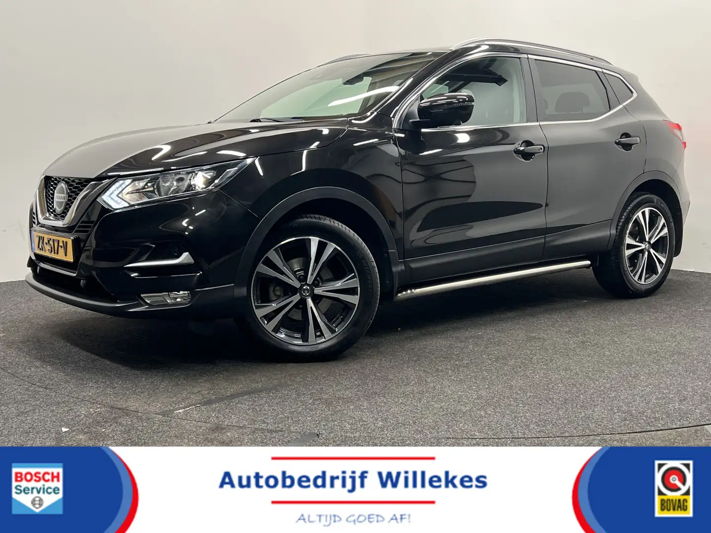 Nissan Qashqai 1.3 DIG-T N-Connecta |NAVIGATIE | KEYLESS | TREKHA Zwart - 1
