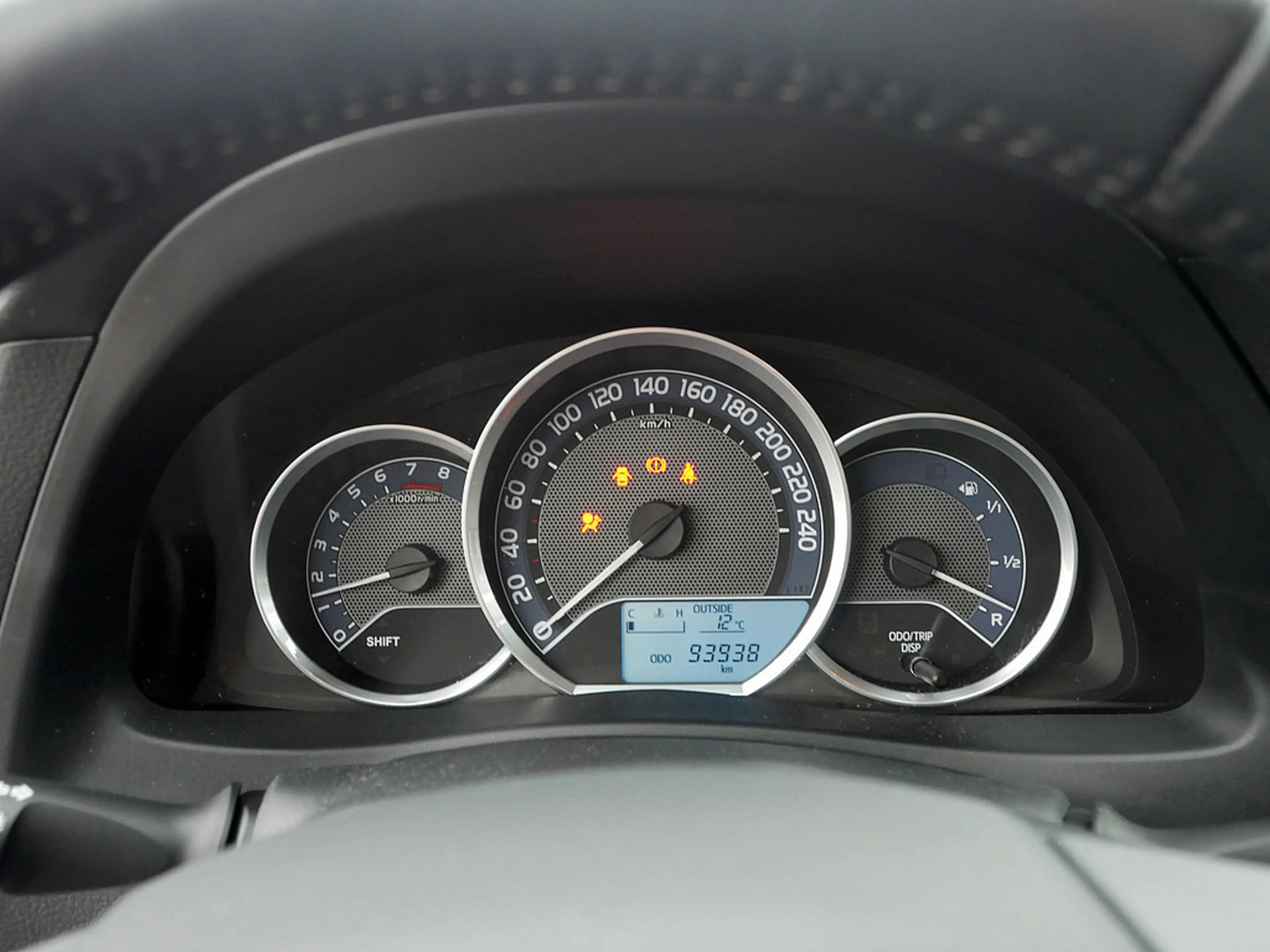 Toyota Auris 1.6 VVT-i Life+ — photo 15