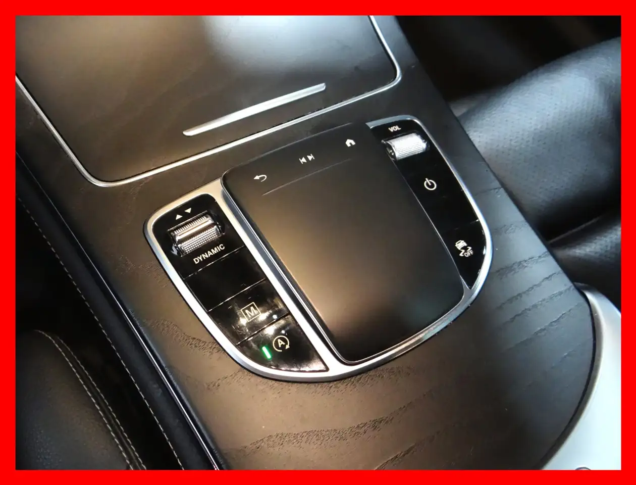 Mercedes-Benz GLC снимка Mercedes-Benz GLC
