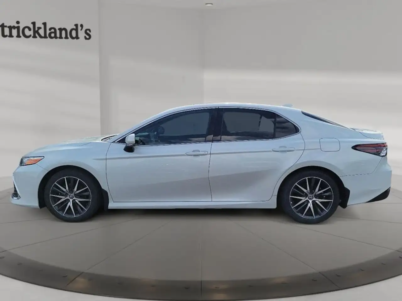 Toyota Camry снимка Toyota Camry