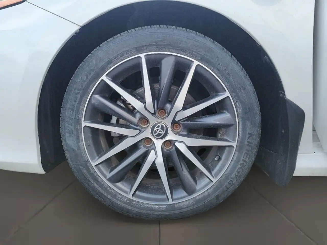 Toyota Camry снимка Toyota Camry