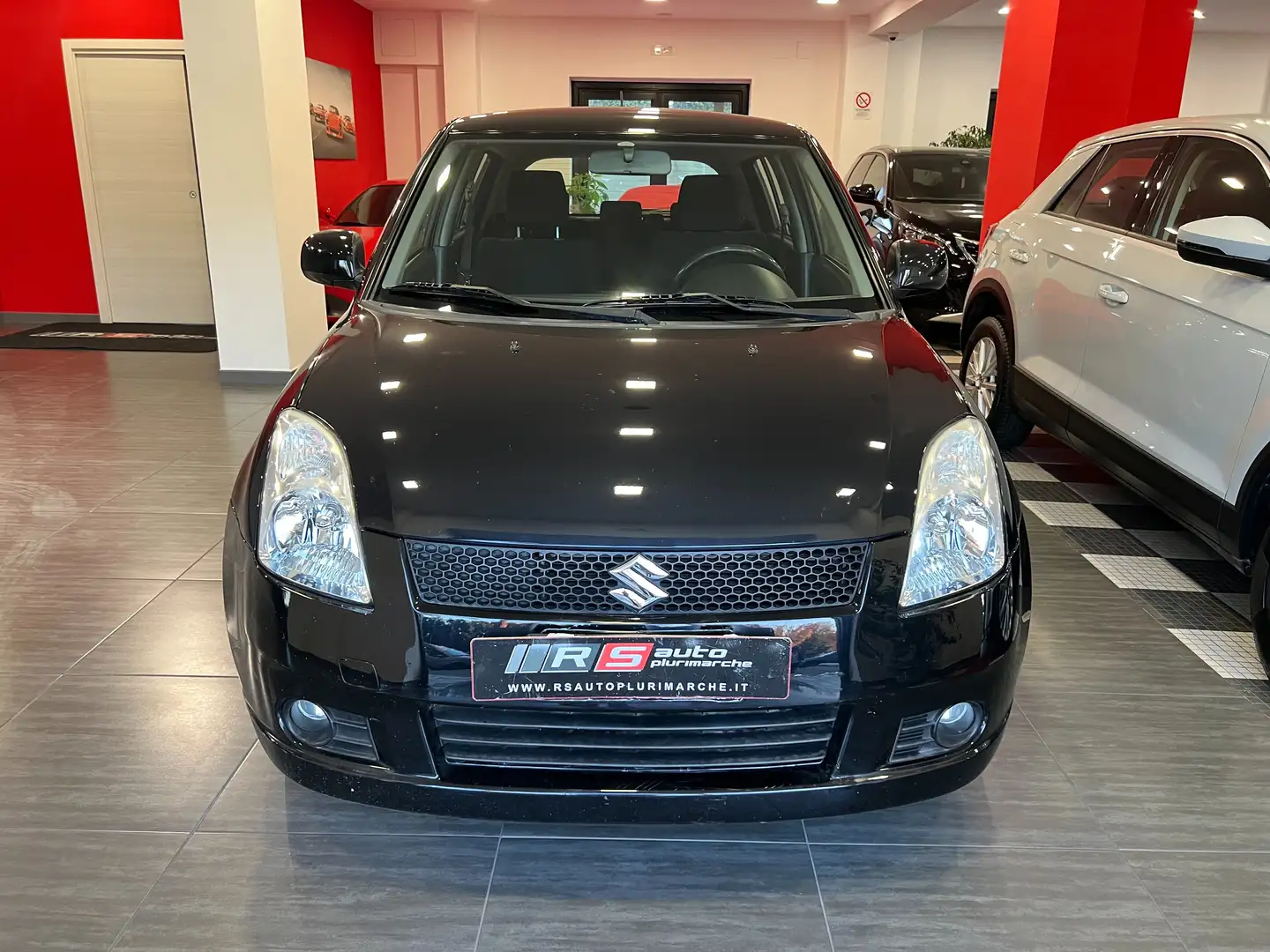 Suzuki Swift Swift 5p 1.3 16v GL Noir - 1
