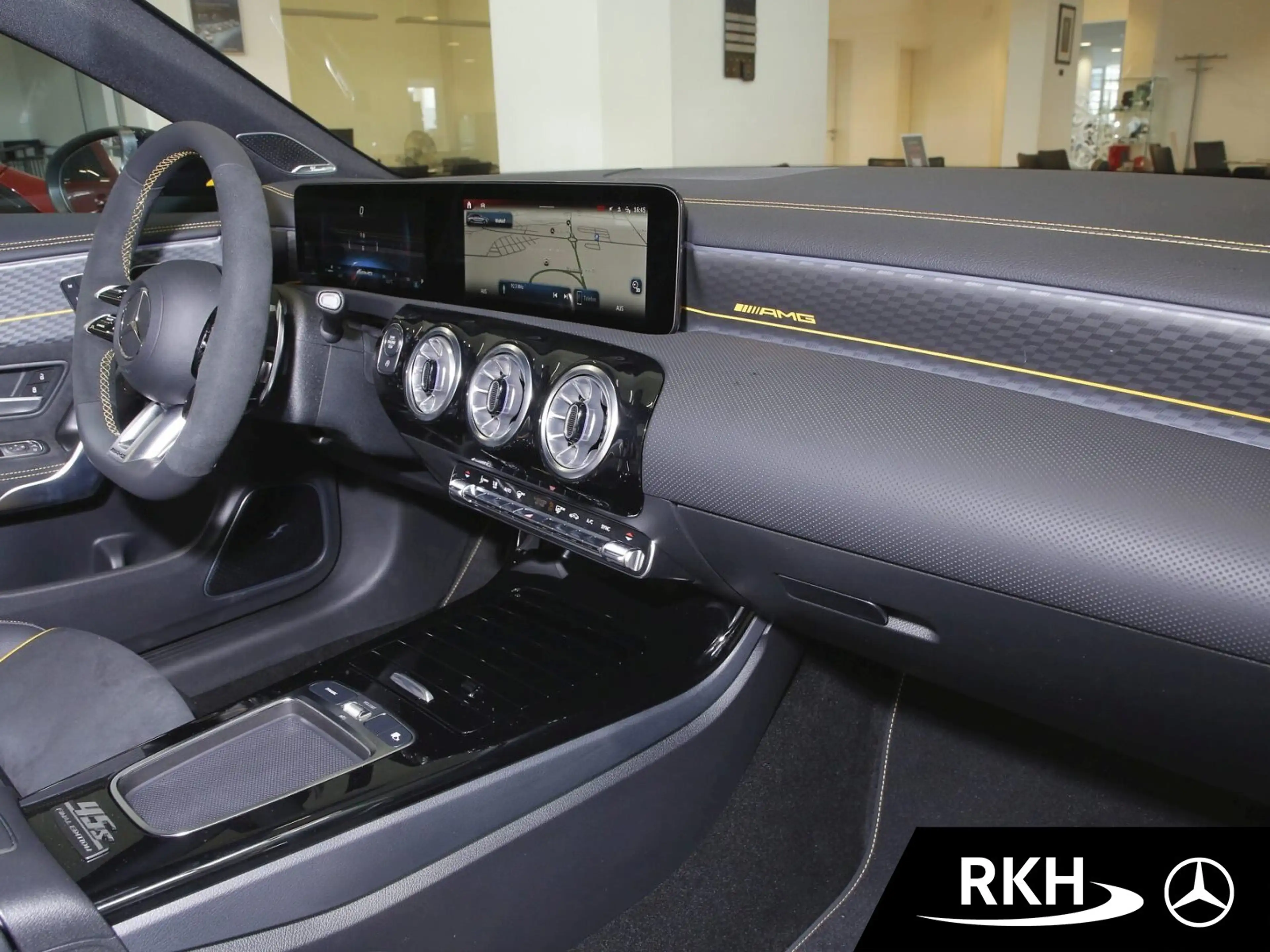 Mercedes-Benz CLA 45 AMG AMG CLA 45 S 4M+ SB Night/Pano/Final-Edi/Driv-P. — photo 7