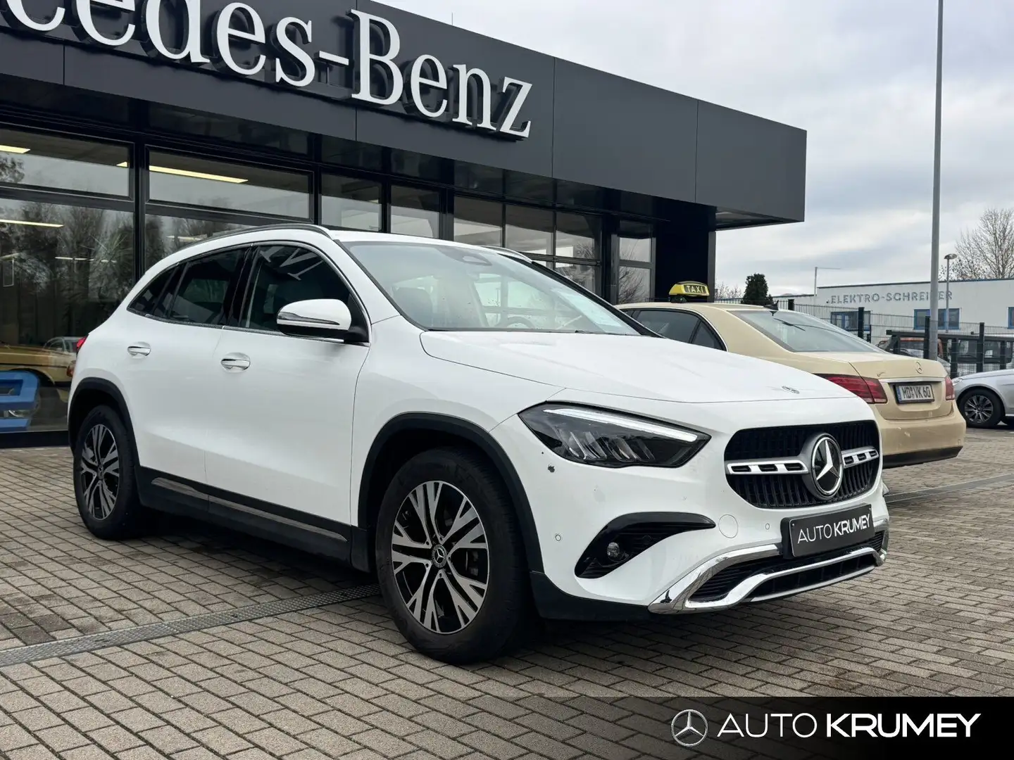 Mercedes-Benz GLA 180 d Progressive+Keyless-Go+LEDNavi/Autom. Weiß - 2