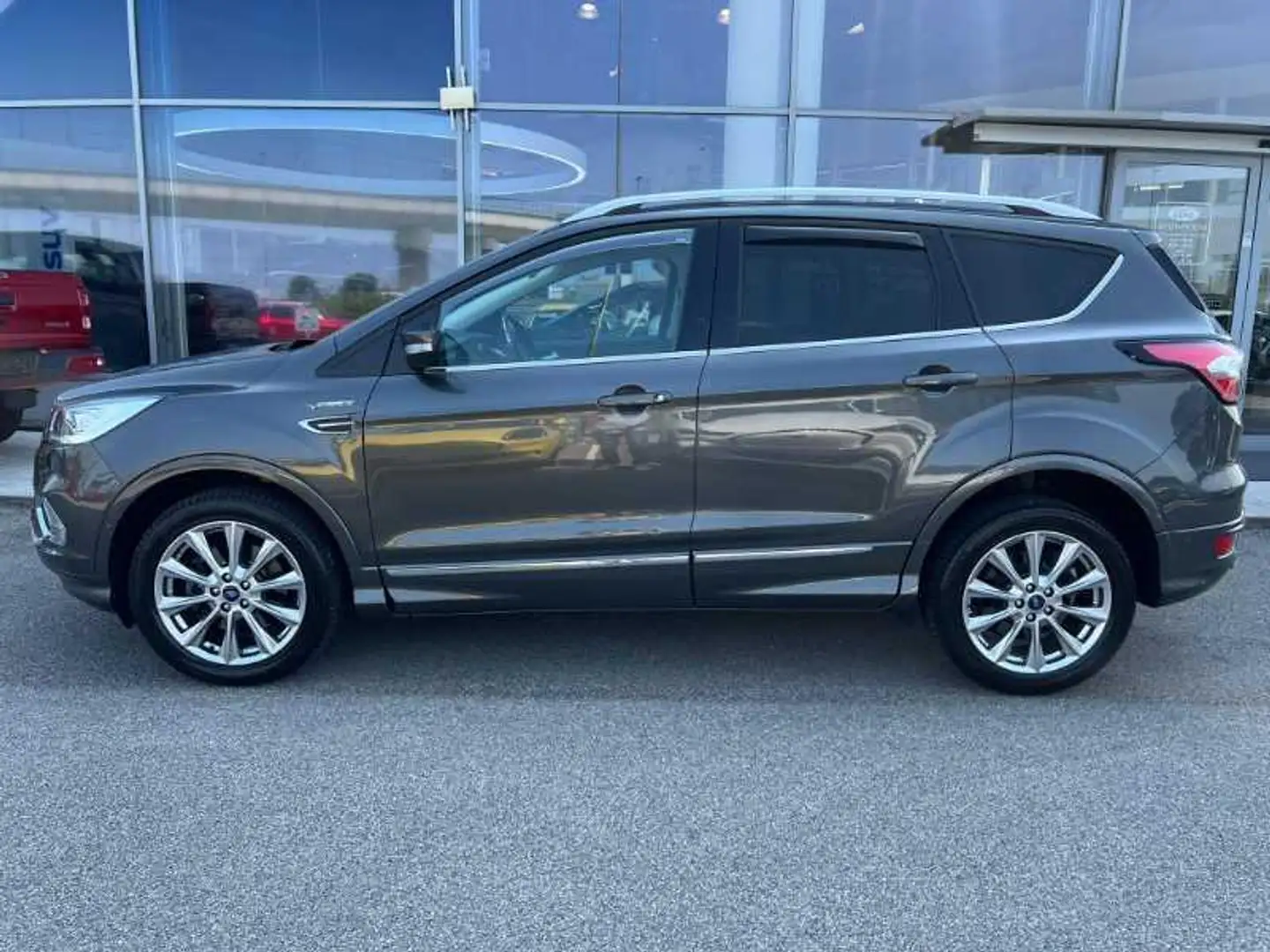 Ford Kuga 2.0 TDCI 180 CV S&S 4WD Powershift Vignale Grigio - 2