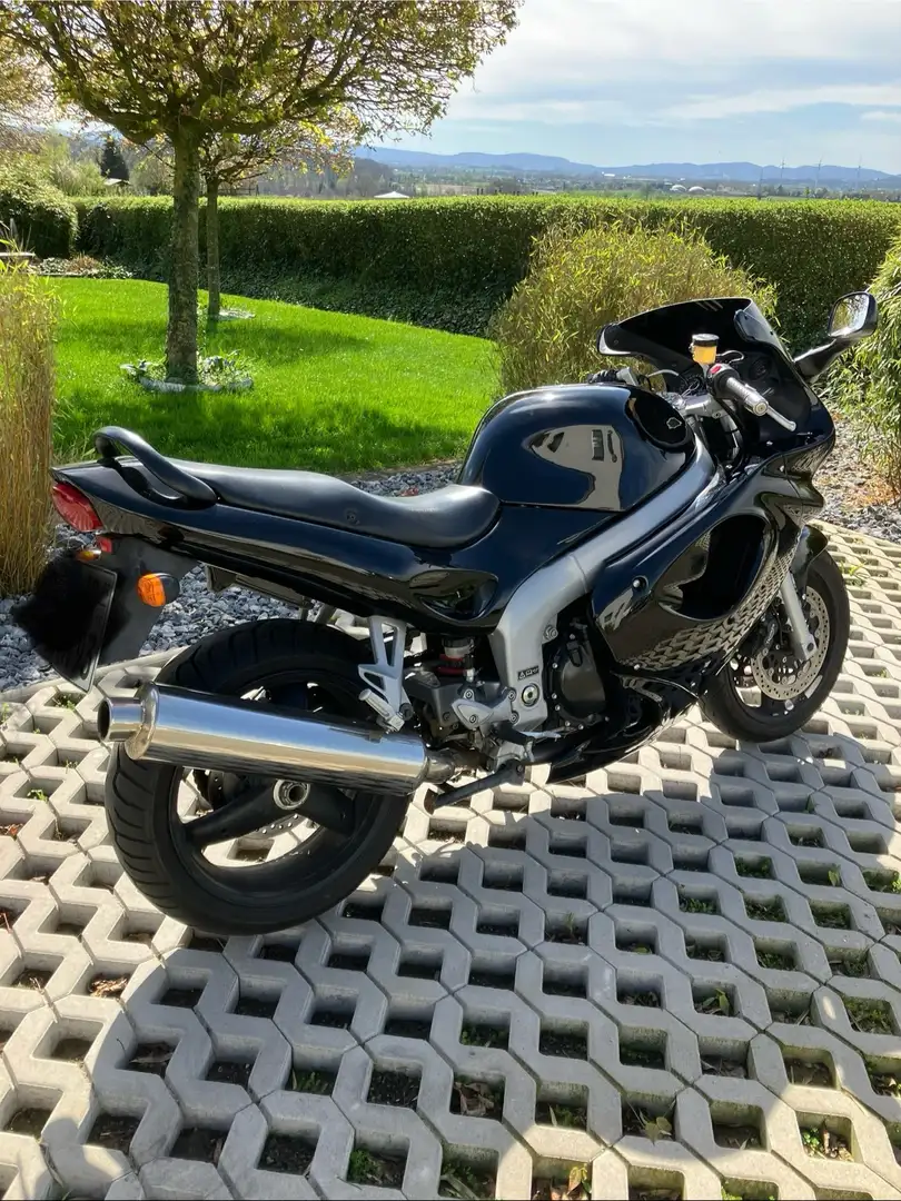 Triumph Sprint ST Black - 1