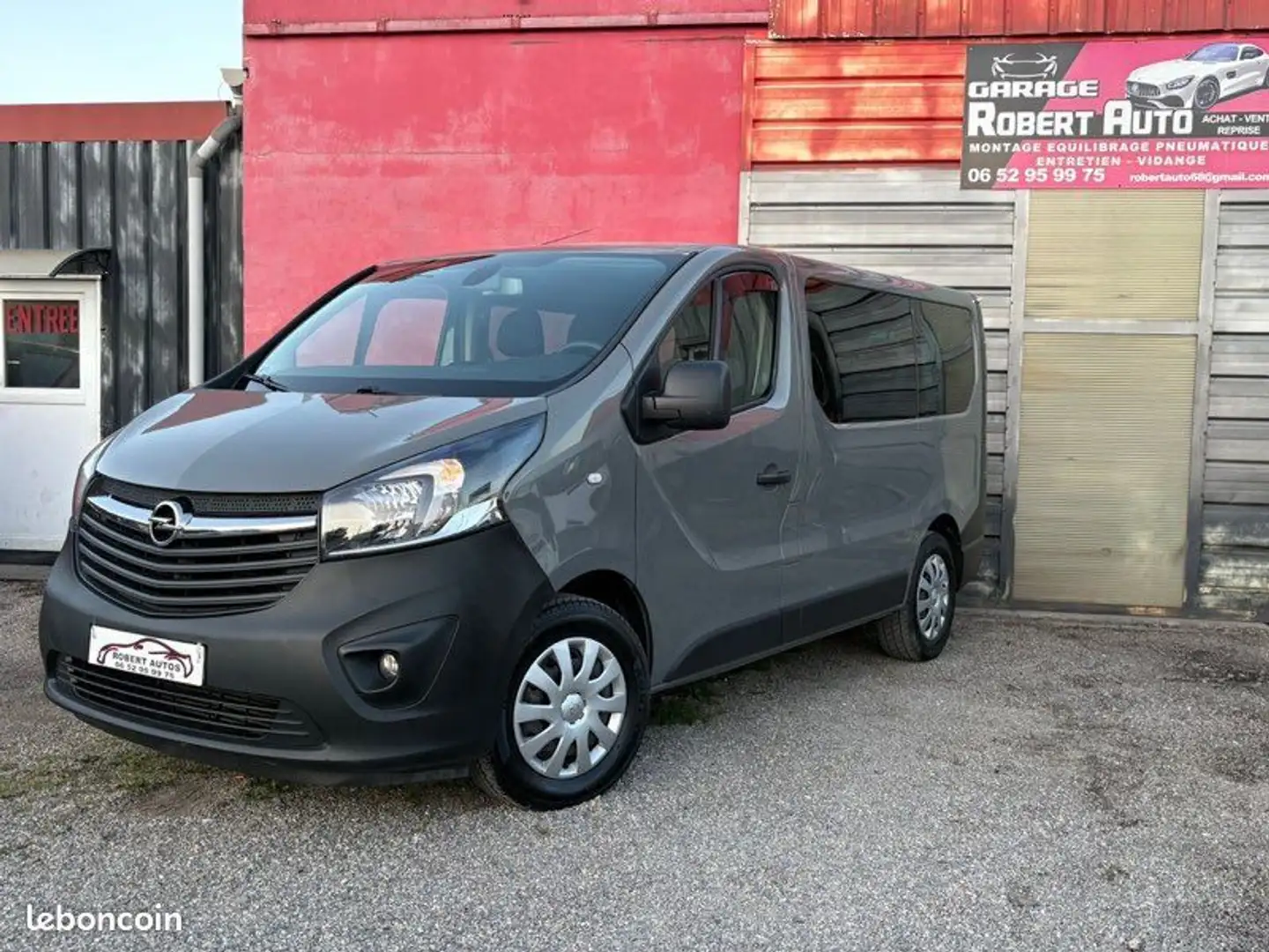 Opel Vivaro COMBI L2H1 9 places 125CH Gris - 1